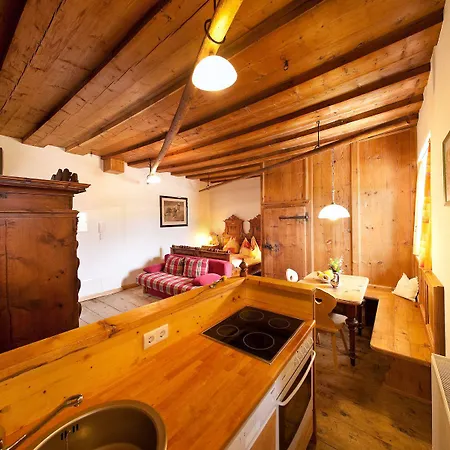 Schloss Saalhof Maishofen