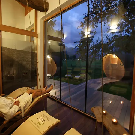 Schloss Saalhof Hotel 2*