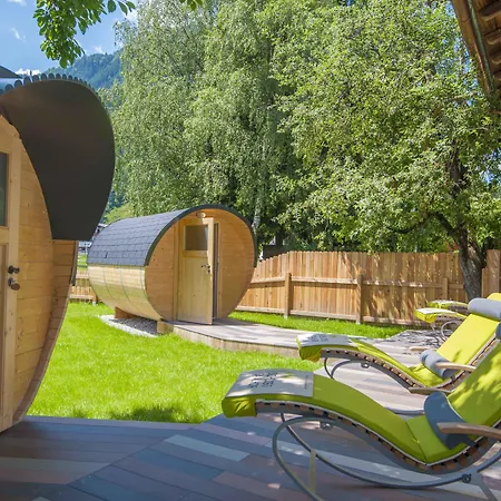 Schloss Saalhof Hotel