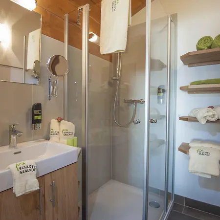 Schloss Saalhof Maishofen