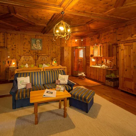 Schloss Saalhof Hotel Maishofen