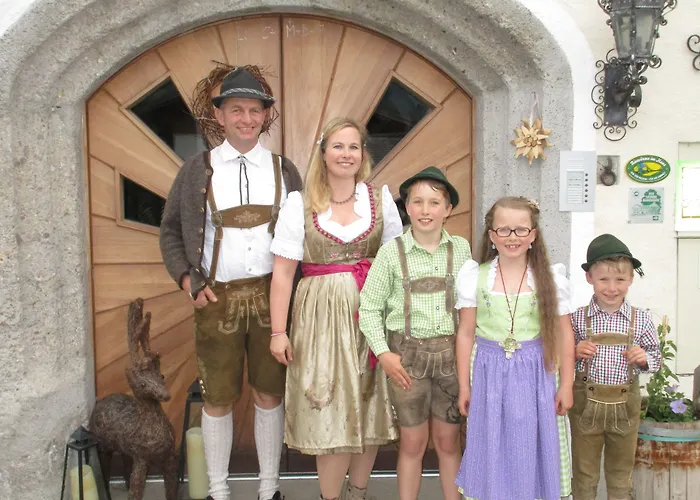 Hotel Schloss Saalhof 2*