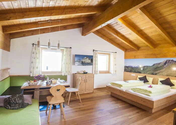 Schloss Saalhof Hotel Maishofen